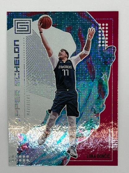 2019-20 Status Luka Doncic Upper Echelon Red # 5, Subset